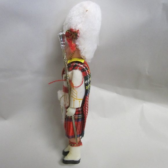 VTG 50'S DOLL SCOTTISH DRESSED, W/KILT, TALL WHITE HAT, PARADE DOLL - Picture 2 of 6